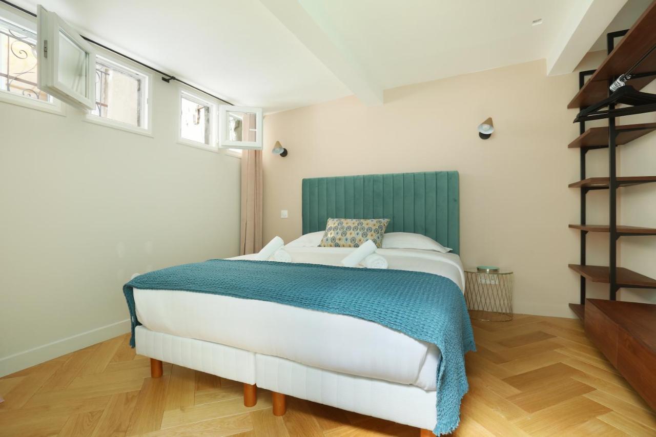 Apartment Center Of By Prestige